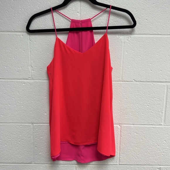 Vibrant Pink Sleeveless Top - Picture 4 of 4
